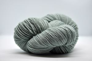 Maniototo Wool Sage Luxury Lambswool DK